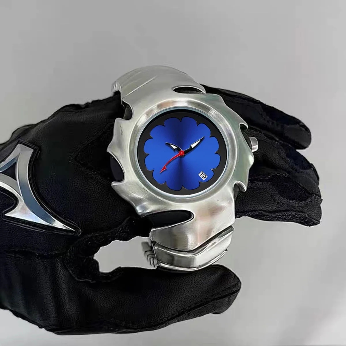 Luxury Watch Top 10 - Orologio da uomo Y2K con lama