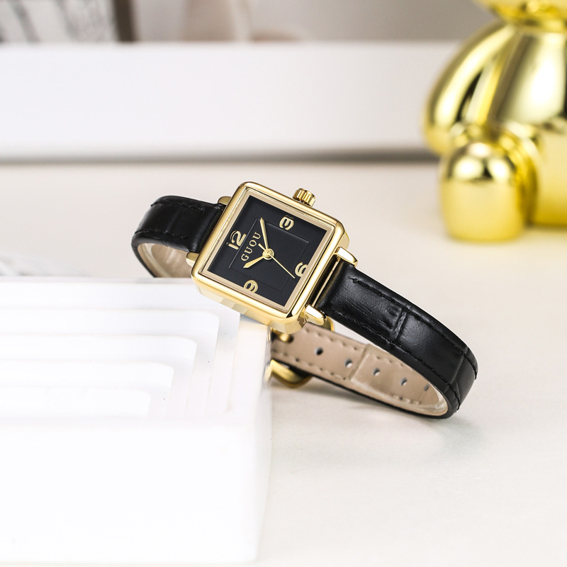 Orologio da donna con cinturin - Luxury Watch With Leather Strap recensione e prezzo