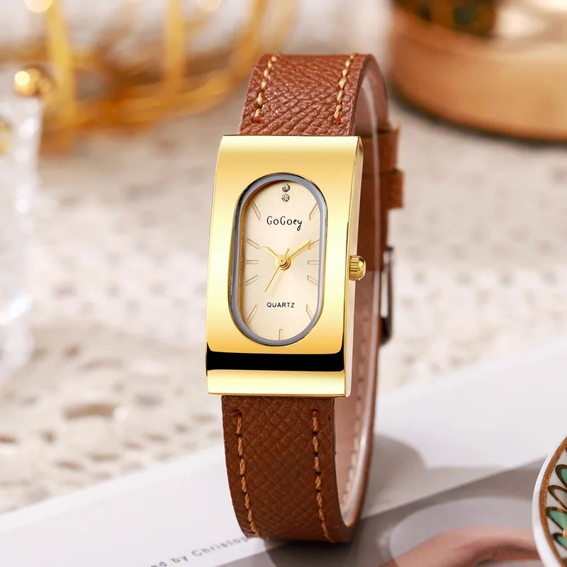 Orologio da donna di marca di  - Luxury Watch With Leather Strap recensione e prezzo