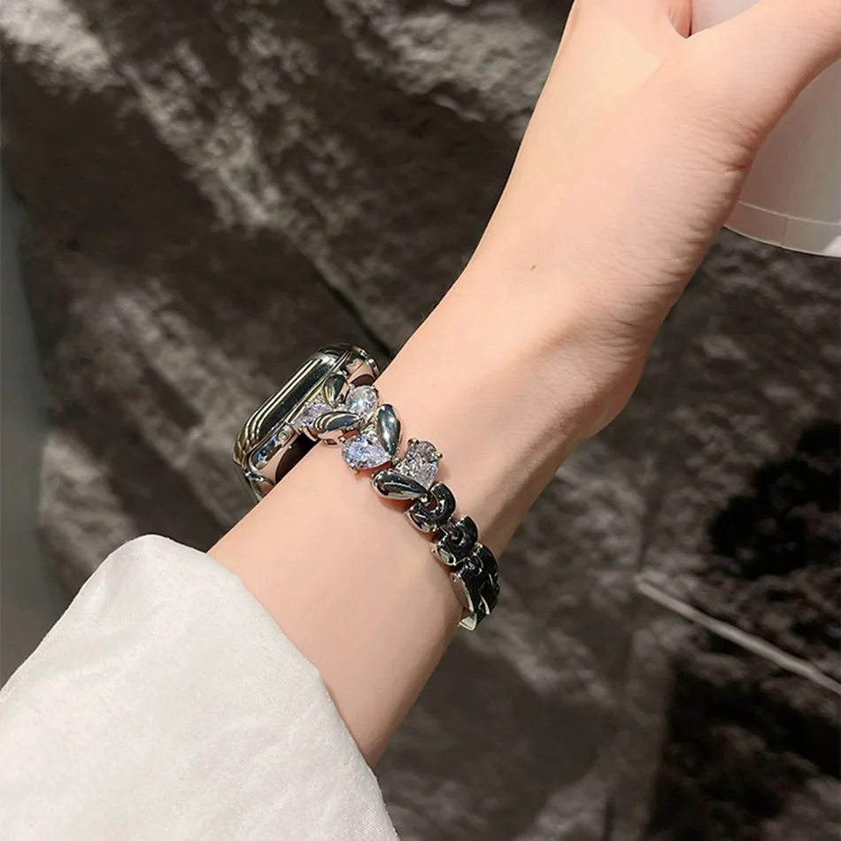 Cinturino con diamanti Love pe - Luxury Watch Apple recensione e prezzo