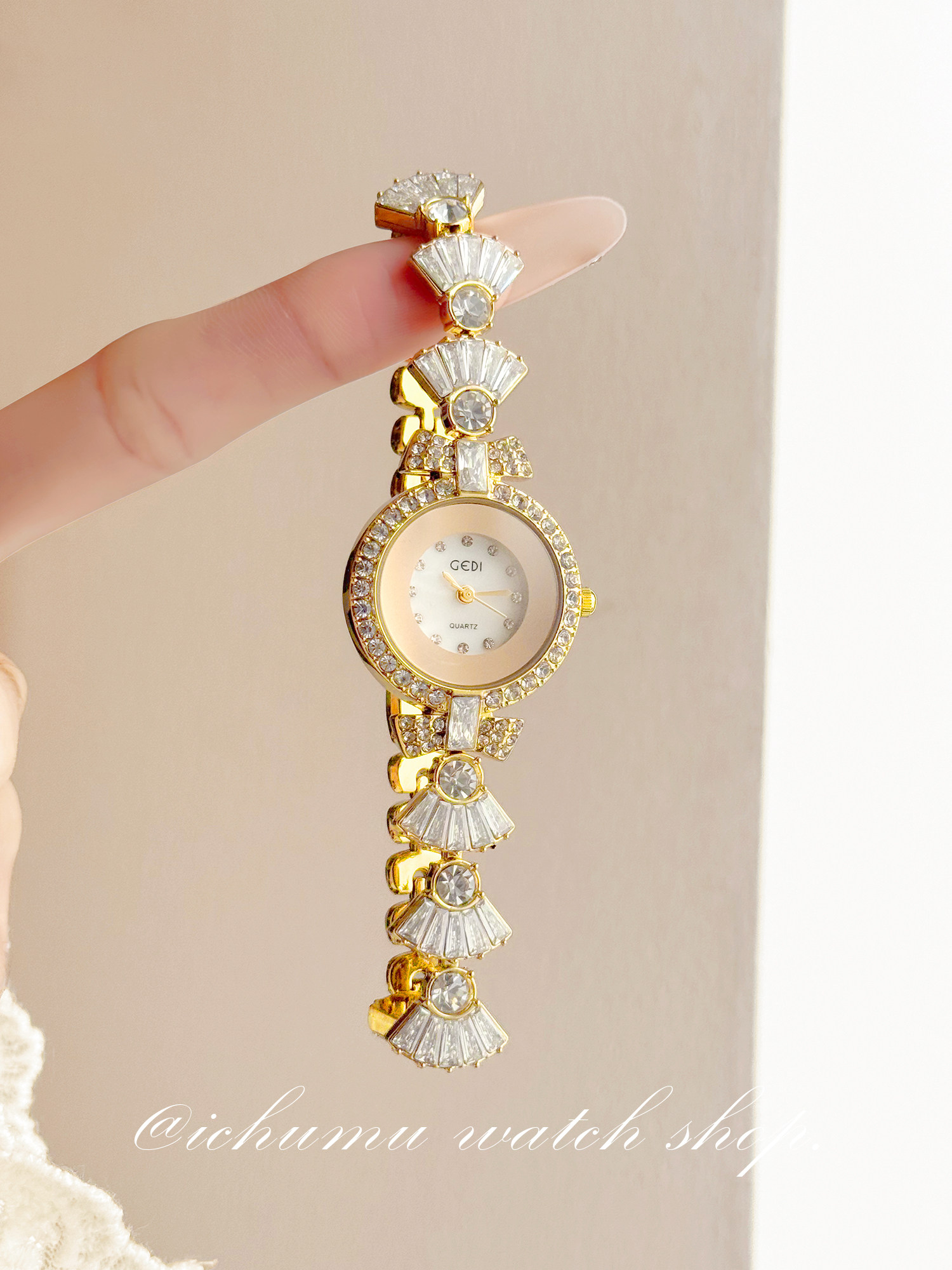 Orologio da Donna Mermaid, Lus - Luxury Watch In Usa recensione e prezzo