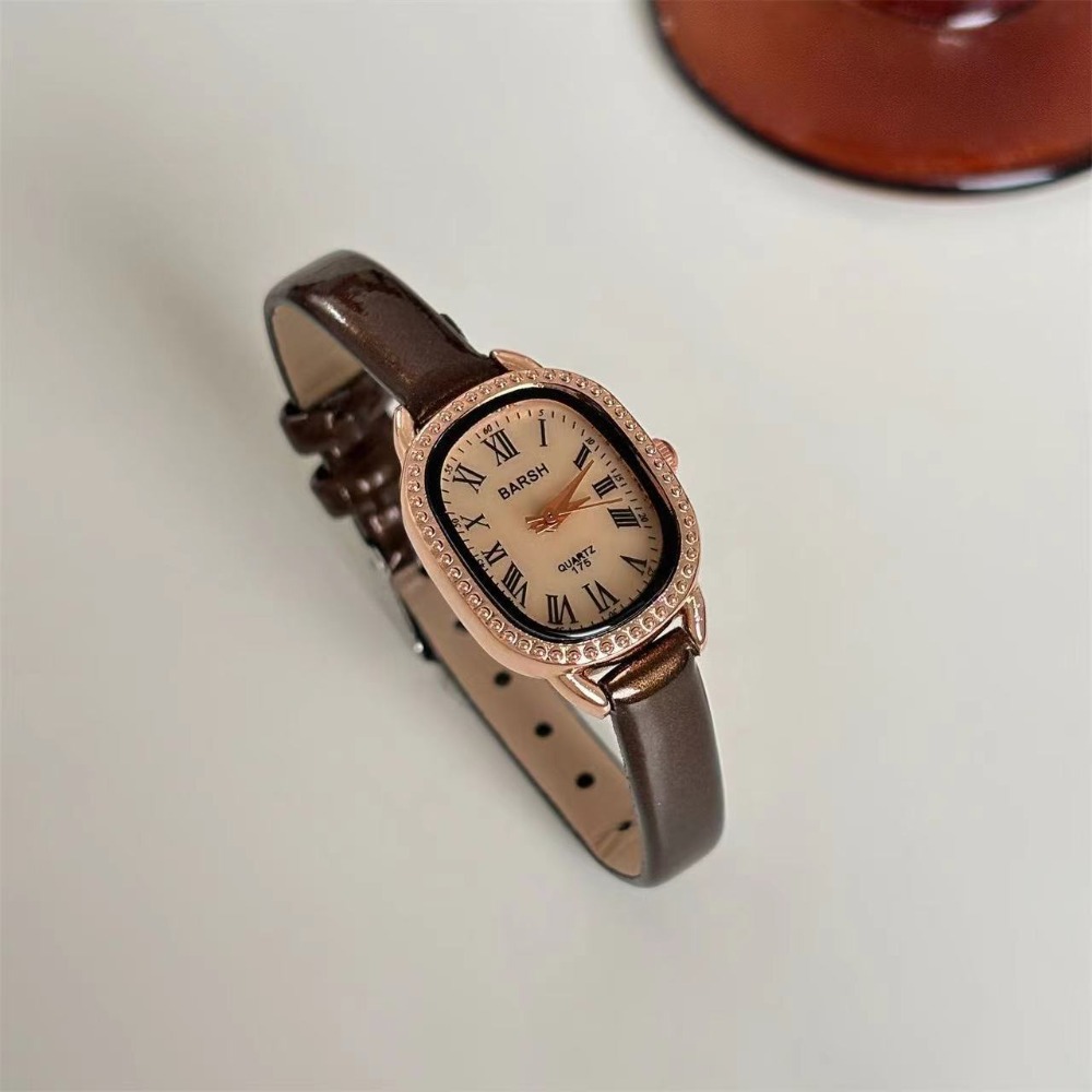 Famose donne di marca quadrant - Luxury Watch With Leather Strap recensione e prezzo