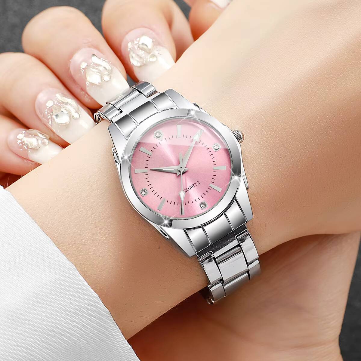 Orologi da donna con strass di - Luxury Watch Storage recensione e prezzo