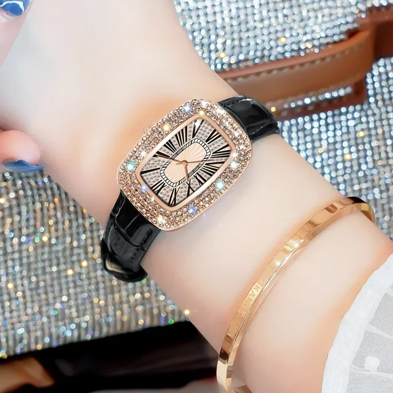 Orologio da donna con cinturin - Luxury Watch With Leather Strap recensione e prezzo
